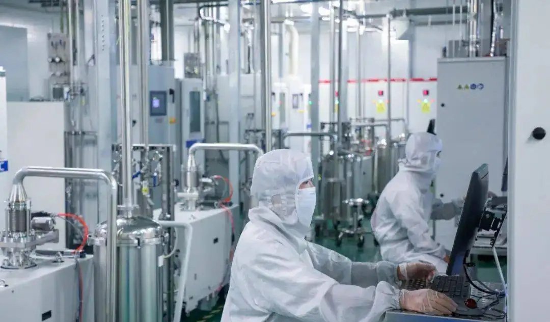 年產(chǎn)能達(dá)20萬片！瀚天天成碳化硅產(chǎn)業(yè)園二期項(xiàng)目竣工，三期產(chǎn)能預(yù)達(dá)140萬片！